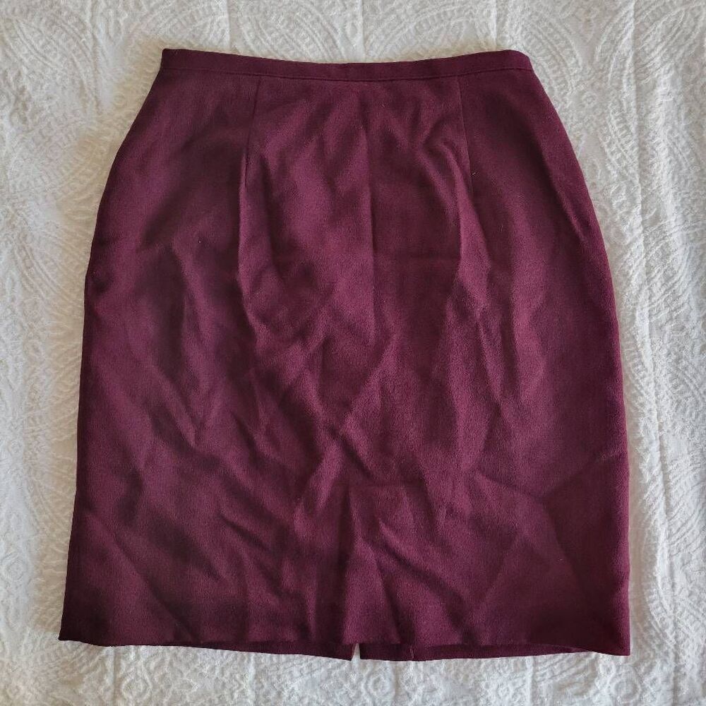 Chelsea Cambell Petites Wool Pencil Skirt 4P Plum Wine Lined Made in USA Vintage